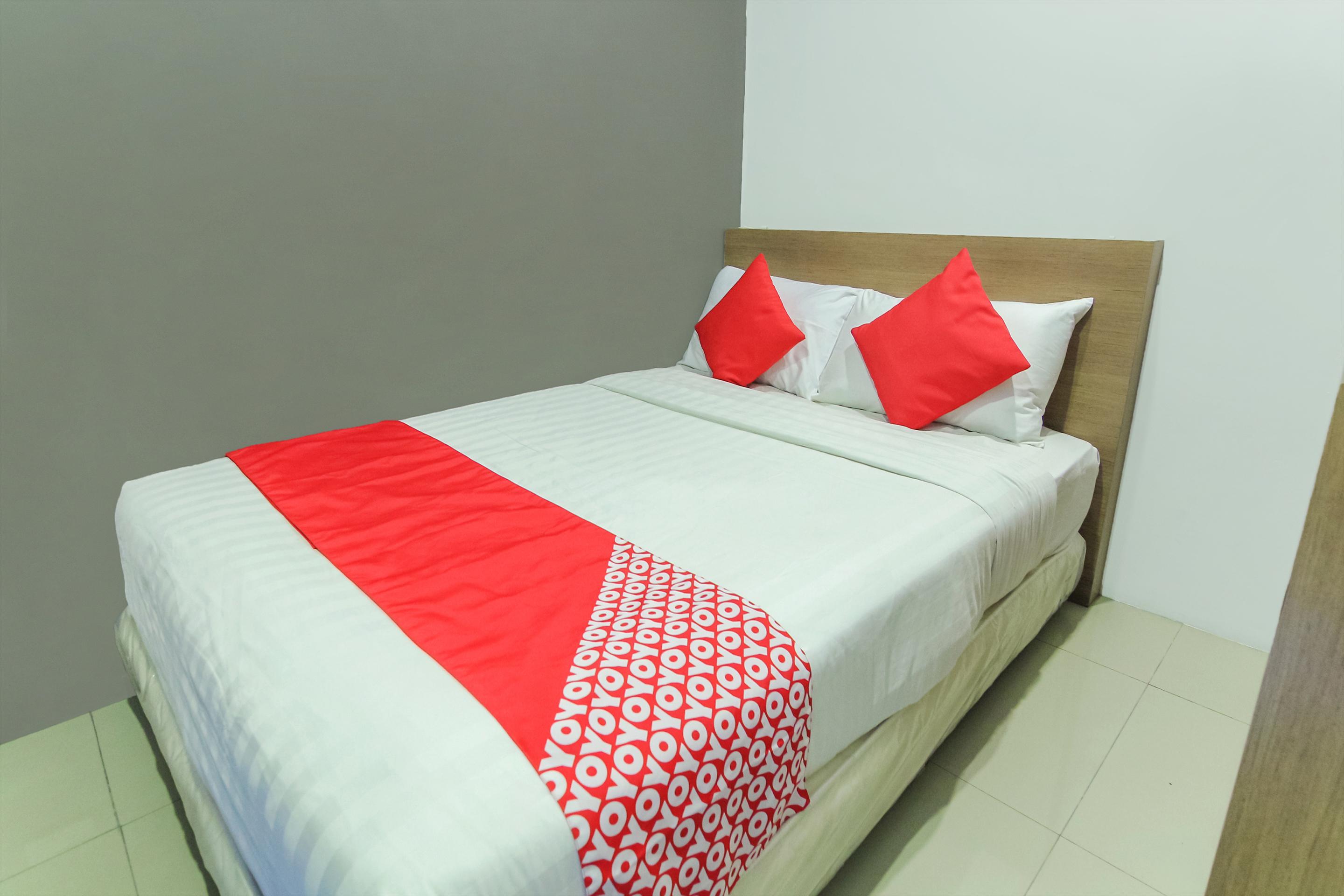 Melbourne Suites Макати Экстерьер фото