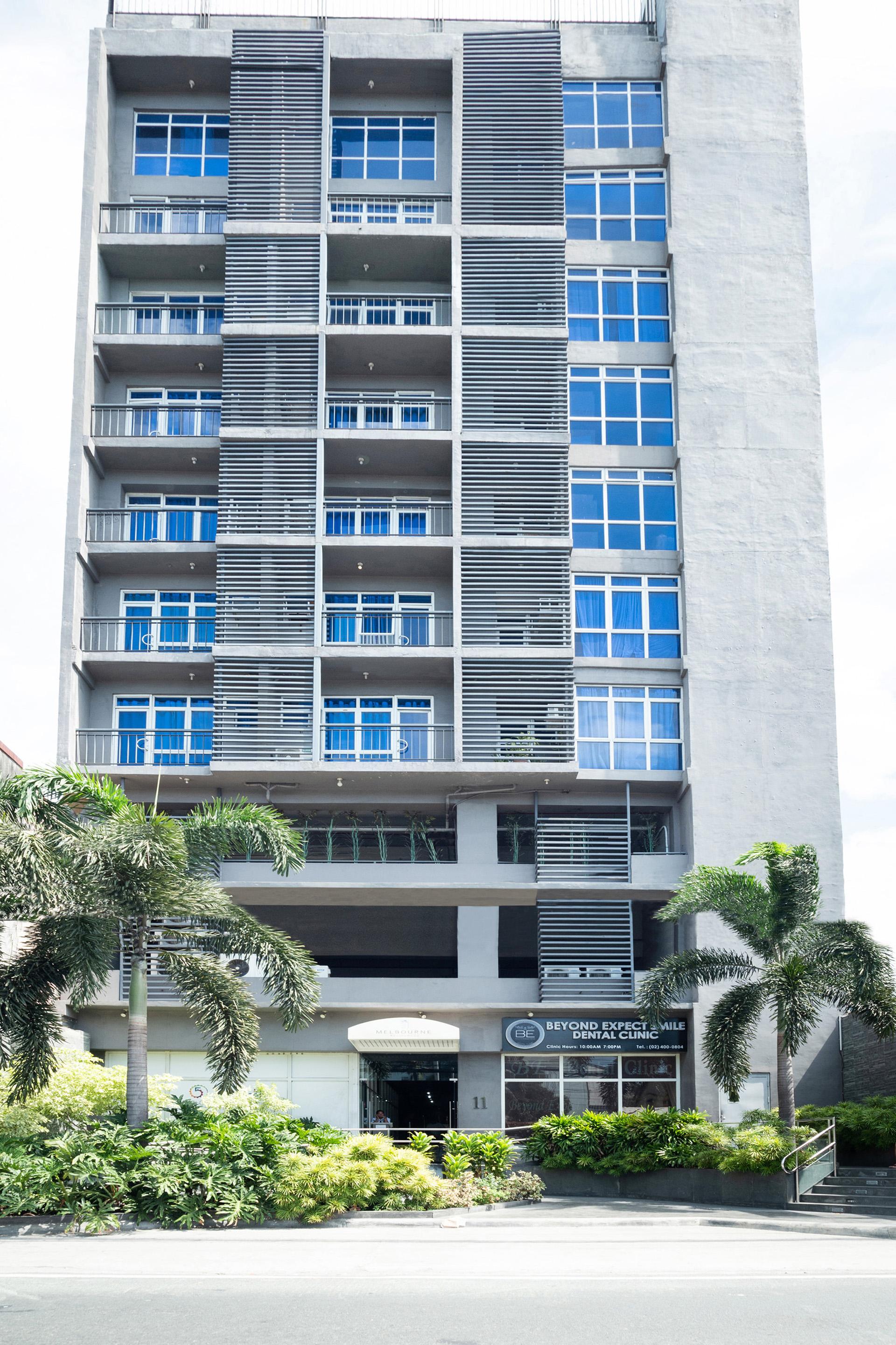 Melbourne Suites Макати Экстерьер фото